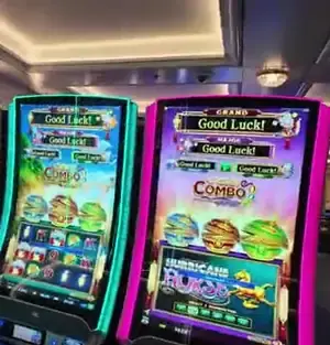 Coin Combo titles on Celebrity Summit slot cabinets