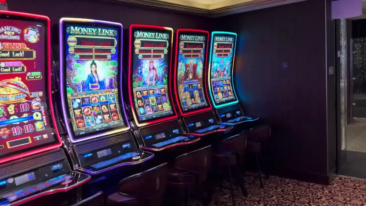Anthem of the Seas casino video frame showing Money Link.