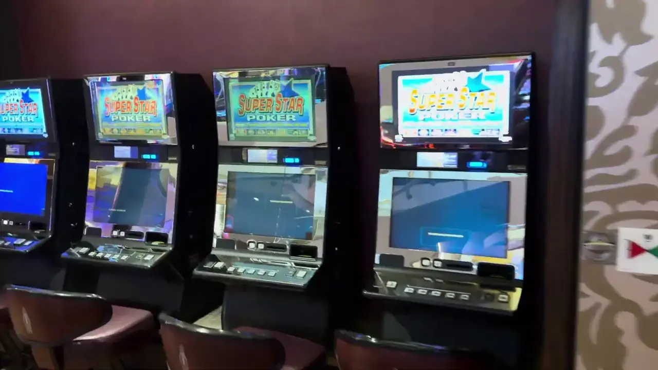 Anthem of the Seas casino video frame showing Super Star Poker.