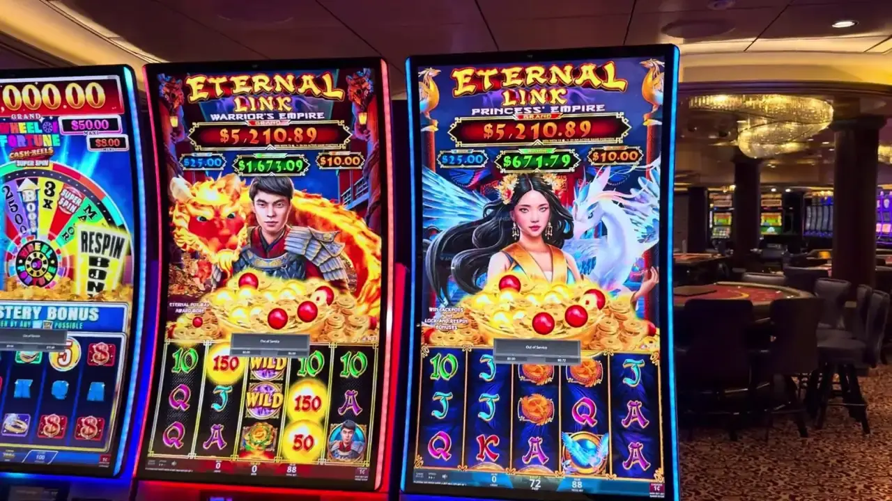 Anthem of the Seas casino video frame showing Eternal Link: Warrior’s Empire, Eternal Link: Princess’s Empire.