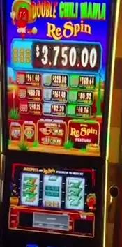 Double Chili Mania title on a Celebrity Eclipse slot cabinet