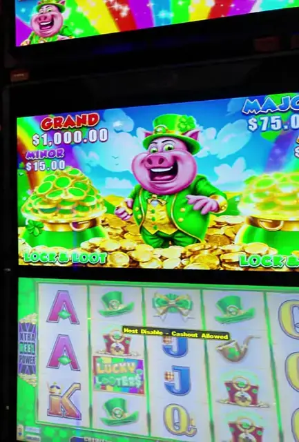 Lucky Looters Leprechaun cabinets in the Freedom of the Seas walkthrough.