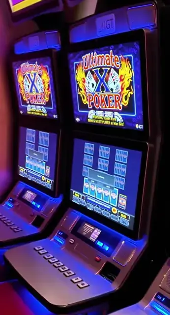 Ultimate X Poker cabinets in the Freedom of the Seas walkthrough.