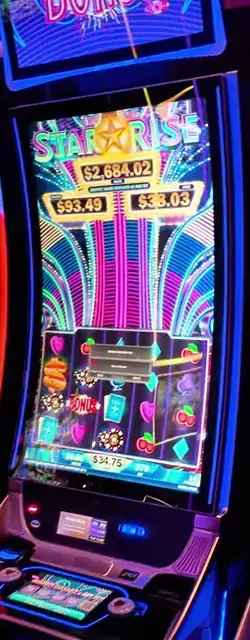 Star Rise cabinets in the Freedom of the Seas walkthrough.