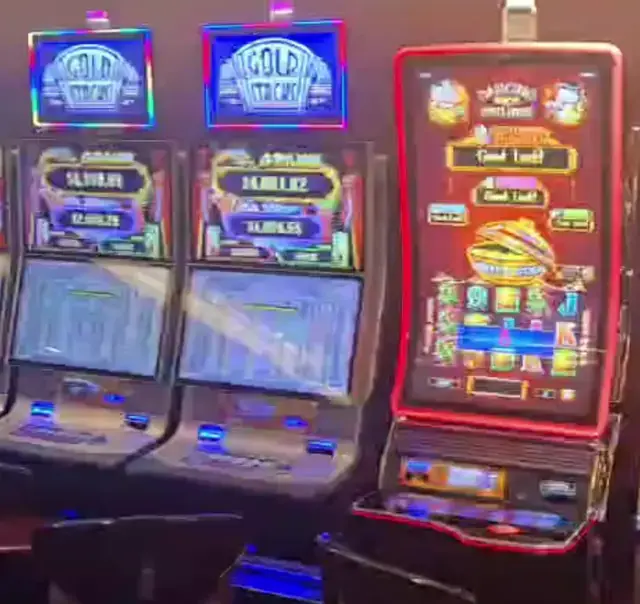 Gold Class, Dancing Drums cabinets in the Spectrum of the Seas walkthrough.