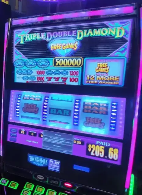 Triple Double Diamond Free Games cabinets in the Jewel of the Seas walkthrough.