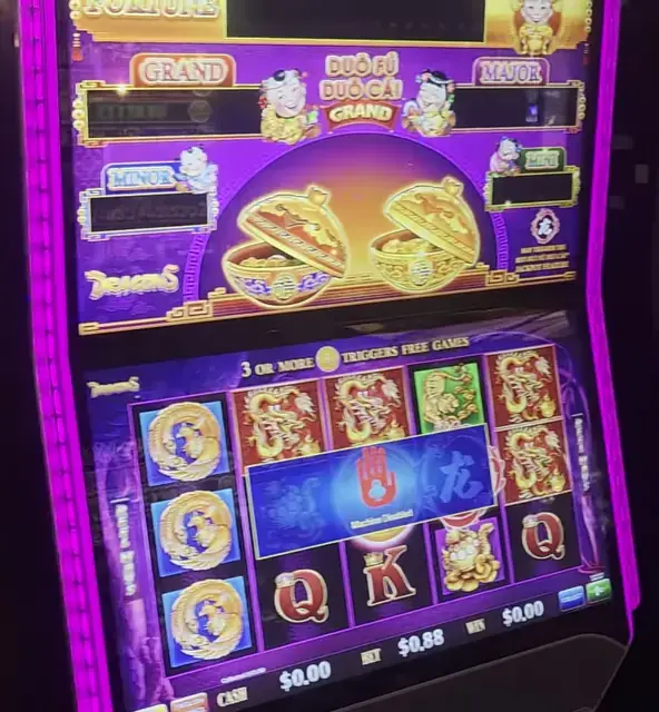 Duo Fu Duo Cai Grand cabinets in the Radiance of the Seas walkthrough.