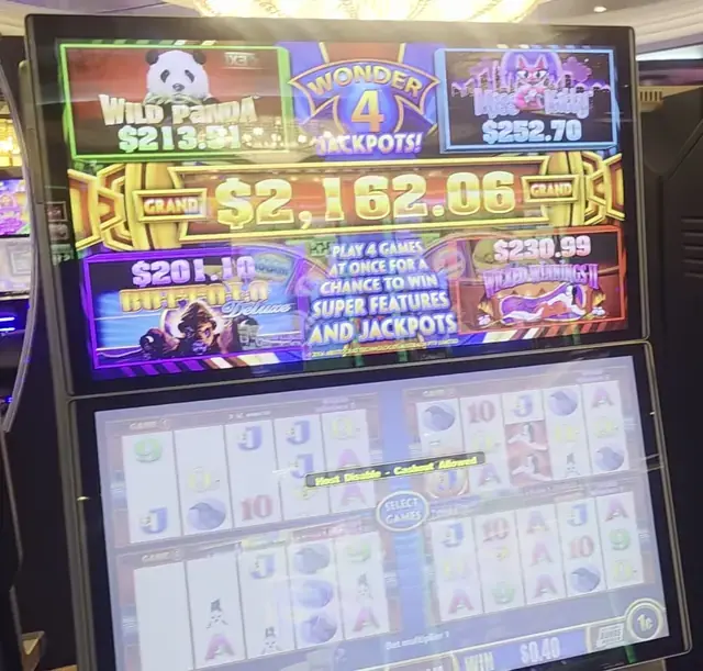 Wonder 4 Jackpots cabinets in the Radiance of the Seas walkthrough.