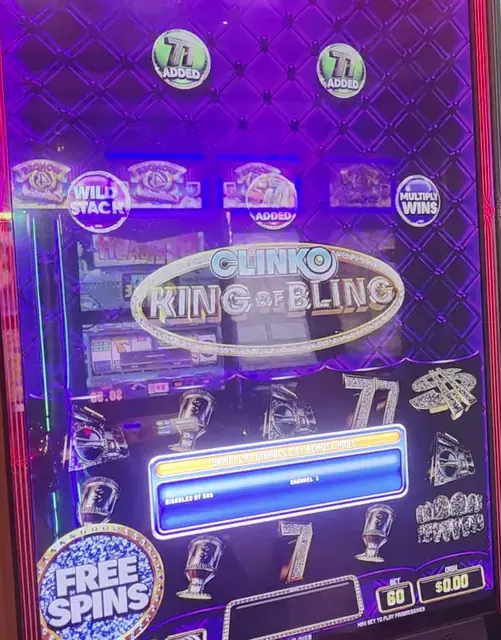 Clinko King of Bling cabinets in the Radiance of the Seas walkthrough.