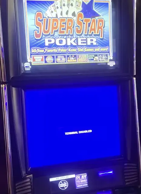 Super Star Poker cabinets in the Radiance of the Seas walkthrough.