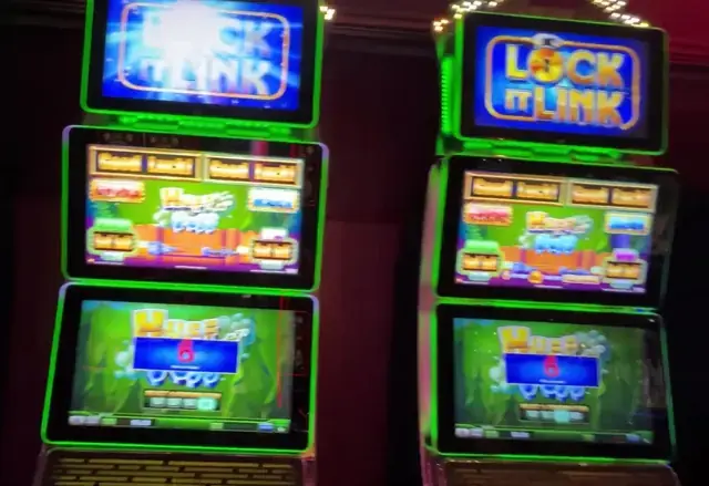 Lock It Link: Huff N' Puff cabinets in the Quantum of the Seas walkthrough.