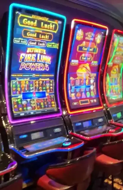 Ultimate Fire Link Power 4 cabinets in the Quantum of the Seas walkthrough.