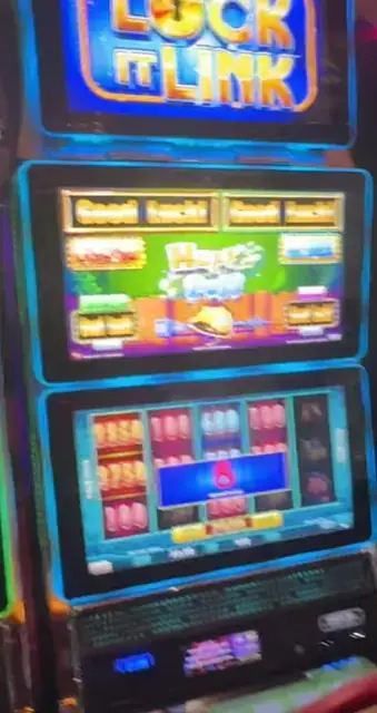 Lock It Link: Huff N’ Puff cabinets in the Mariner of the Seas walkthrough.