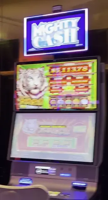 Mighty Cash cabinets in the Rhapsody of the Seas walkthrough.