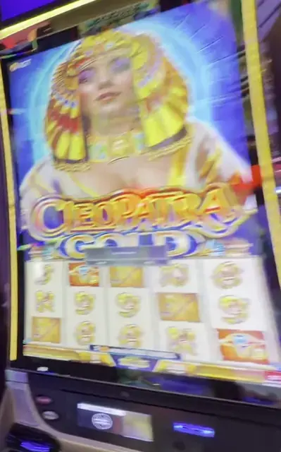 Cleopatra Gold cabinets in the Rhapsody of the Seas walkthrough.