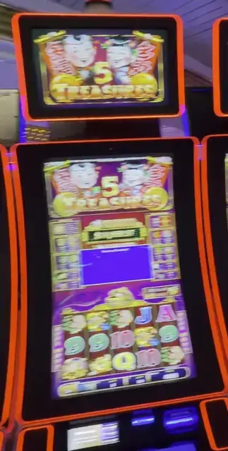 5 Treasures cabinets in the Rhapsody of the Seas walkthrough.