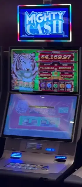 Mighty Cash cabinets in the Anthem of the Seas walkthrough.