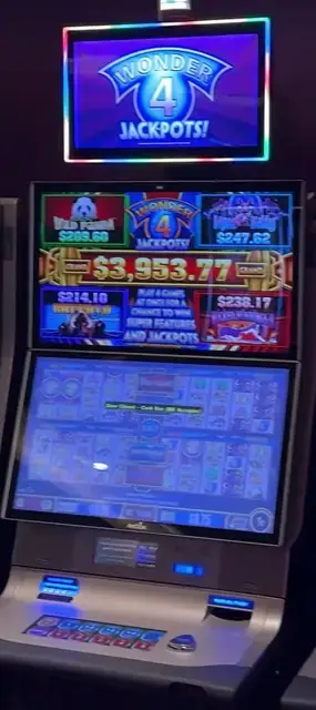 Wonder 4 Jackpots cabinets in the Anthem of the Seas walkthrough.