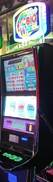 Triple Big Wheel cabinets in the Radiance of the Seas walkthrough.