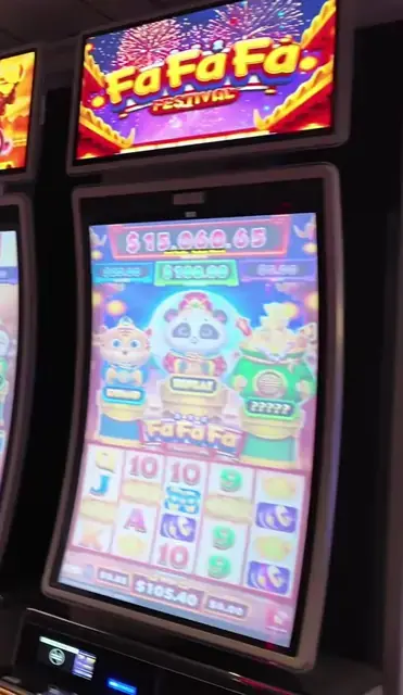 Fa Fa Fa Festival cabinets in the Radiance of the Seas walkthrough.