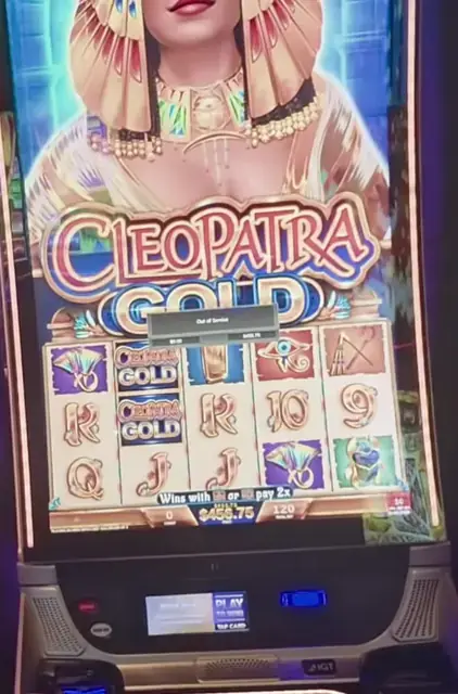 Cleopatra Gold cabinets in the Allure of the Seas walkthrough.