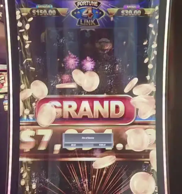 Fortune 4 Link cabinets in the Allure of the Seas walkthrough.
