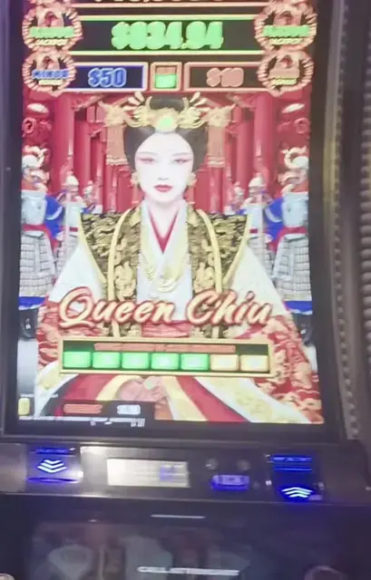 Queen Chiu cabinets in the Allure of the Seas walkthrough.