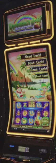 Leprechaun's Gold Rainbow Oasis cabinets in the Serenade of the Seas walkthrough.