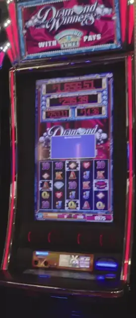 Diamond Winners cabinets in the Serenade of the Seas walkthrough.