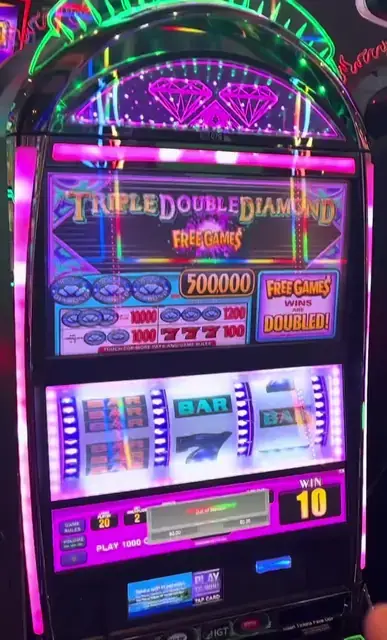 Triple Double Diamond Free Games cabinets in the Navigator of the Seas walkthrough.