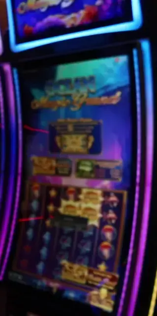 Ocean Magic Grand cabinets in the Allure of the Seas walkthrough.