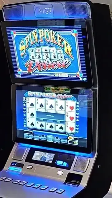 Spin Poker Deluxe cabinets in the Liberty of the Seas walkthrough.