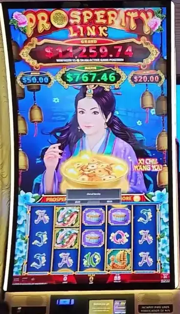 Prosperity Link: Xi Chu Wang Wai cabinets in the Liberty of the Seas walkthrough.