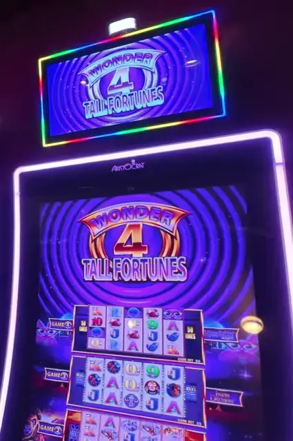 Wonder 4 Tall Fortunes cabinets in the Oasis of the Seas walkthrough.