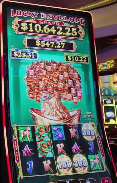 Lucky Envelope: Jade Wealth cabinets in the Oasis of the Seas walkthrough.