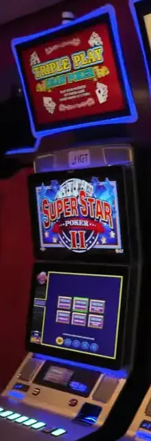 Super Star Poker II cabinets in the Oasis of the Seas walkthrough.