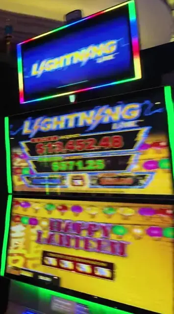 Lightning Link: Happy Lantern cabinets in the Oasis of the Seas walkthrough.
