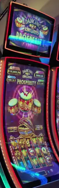 Dancing Drums Prosperity cabinets in the Oasis of the Seas walkthrough.