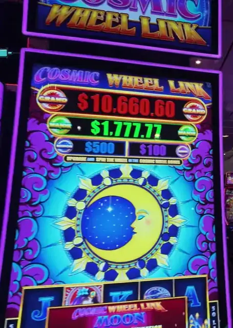 Cosmic Wheel Link: Moon cabinets in the Oasis of the Seas walkthrough.
