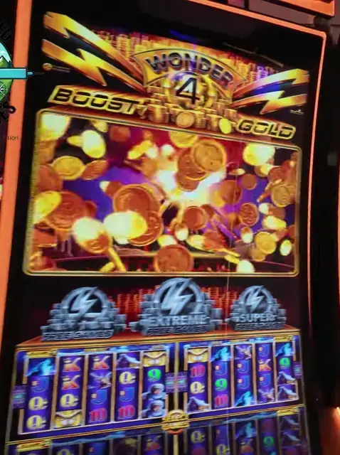 Wonder 4 Boost Gold cabinets in the Oasis of the Seas walkthrough.