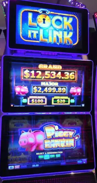 Lock It Link: Piggy Bankin’ cabinets in the Oasis of the Seas walkthrough.