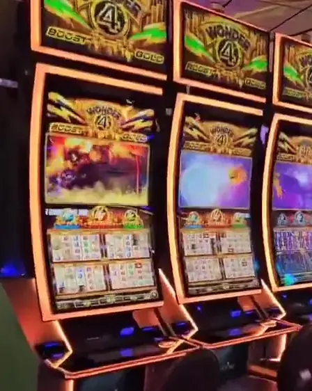 Wonder 4 Boost Gold cabinets in the Oasis of the Seas walkthrough.