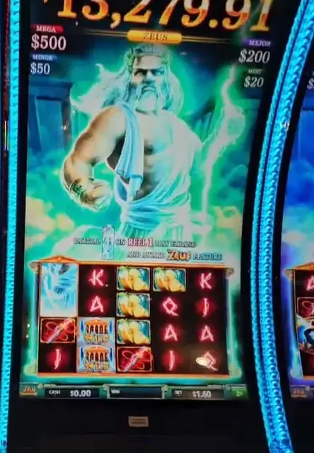 Zeus cabinets in the Oasis of the Seas walkthrough.