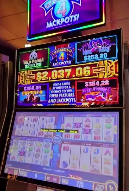 Wonder 4 Jackpots cabinets in the Brilliance of the Seas walkthrough.