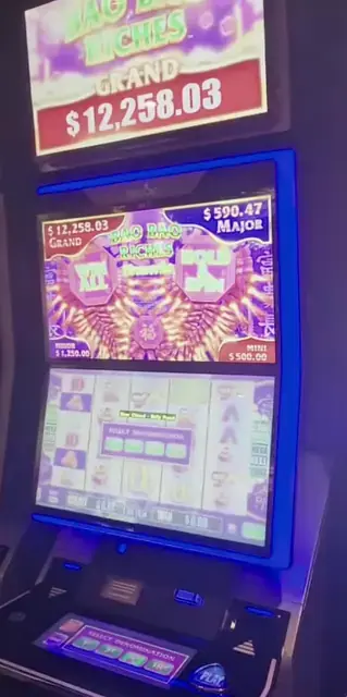 Bao Bao Riches: Eternal Phoenix cabinets in the Harmony of the Seas walkthrough.
