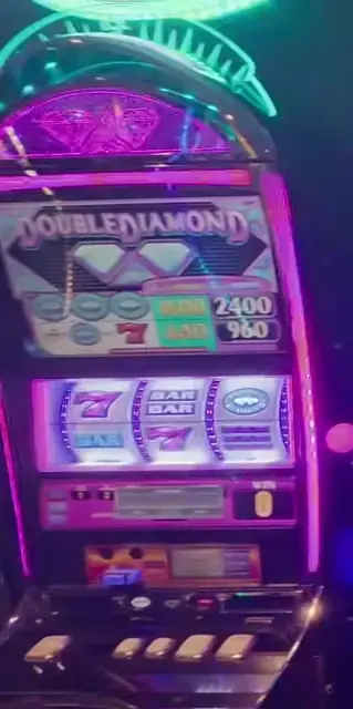 Double Diamond cabinets in the Harmony of the Seas walkthrough.