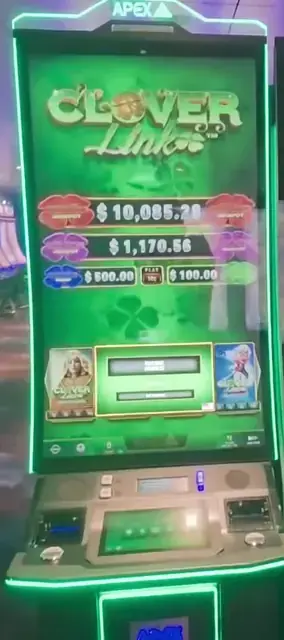 Clover Link cabinets in the Harmony of the Seas walkthrough.