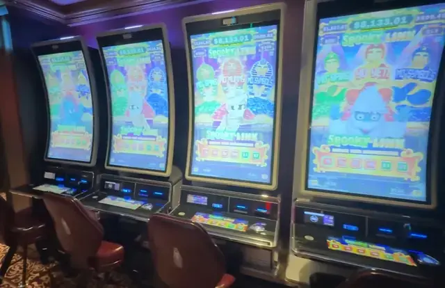 Spooky Link cabinets in the Quantum of the Seas walkthrough.