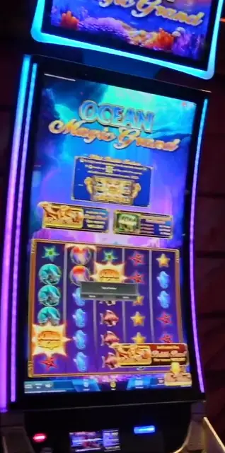 Ocean Magic Grand cabinets in the Grandeur of the Seas walkthrough.