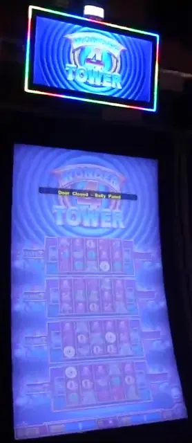 Wonder 4 Tower cabinets in the Grandeur of the Seas walkthrough.